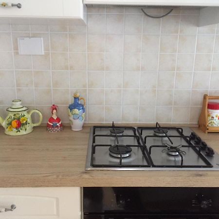 La Vie En Rose Apartment Рапало Екстериор снимка