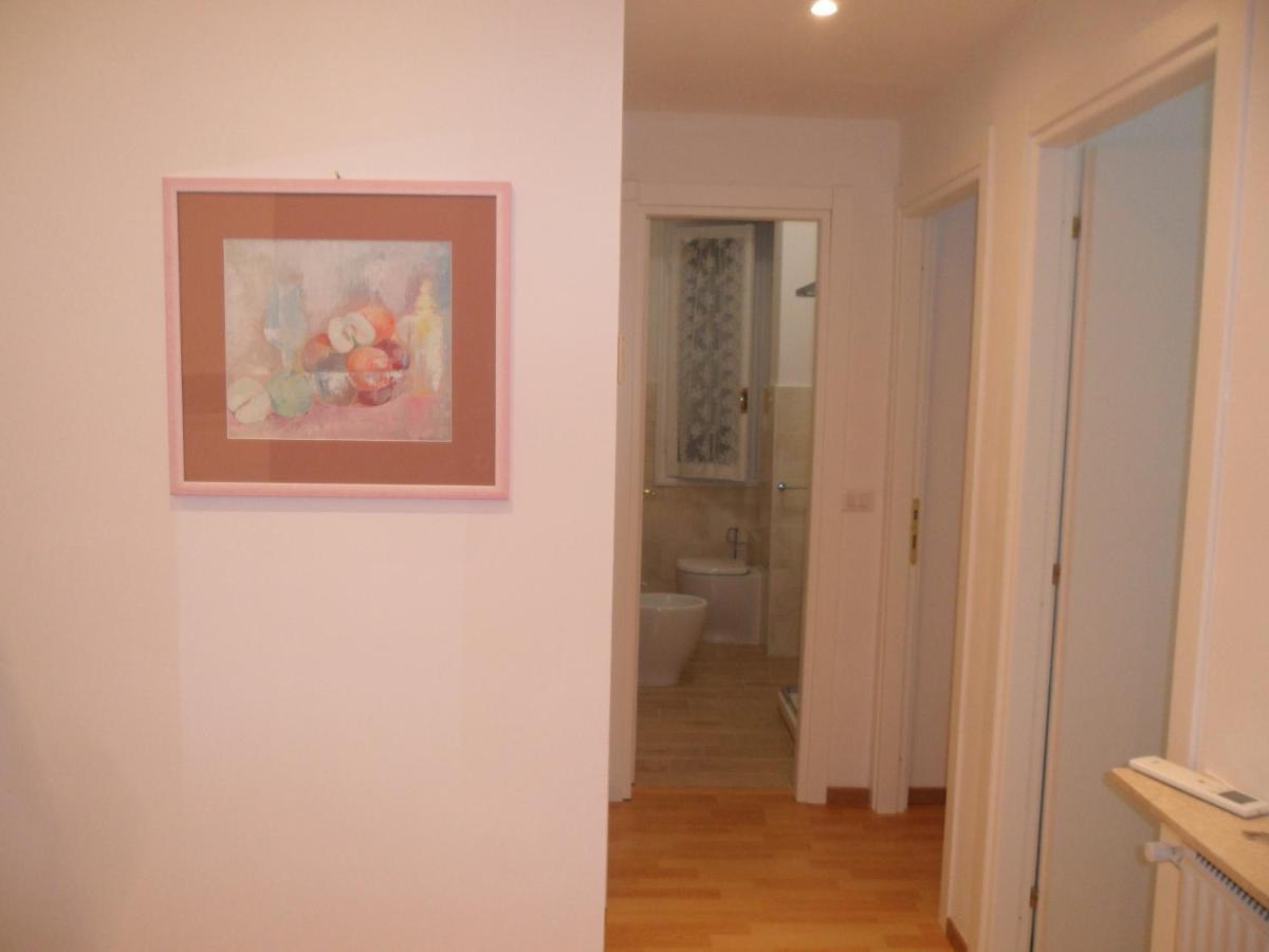 La Vie En Rose Apartment Рапало Екстериор снимка