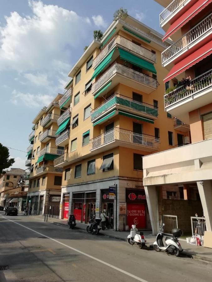 La Vie En Rose Apartment Рапало Екстериор снимка