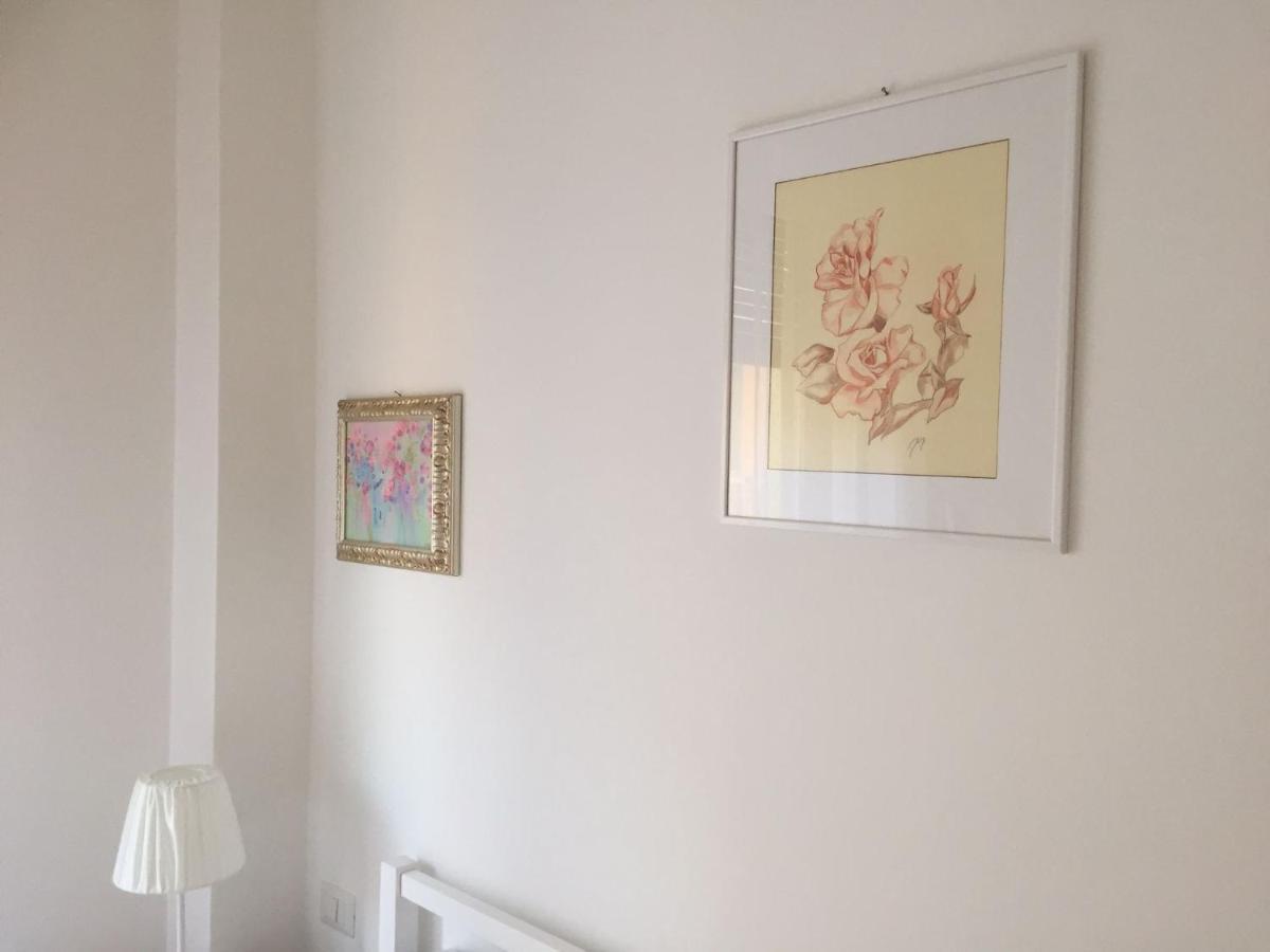 La Vie En Rose Apartment Рапало Екстериор снимка